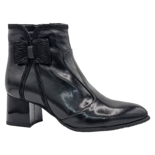 Ghete Damă Elegante Din Piele Naturală Neagră Box 40165