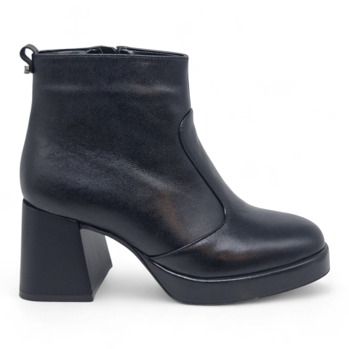 Ghete Damă Elegante Din Piele Naturală Neagră 40221