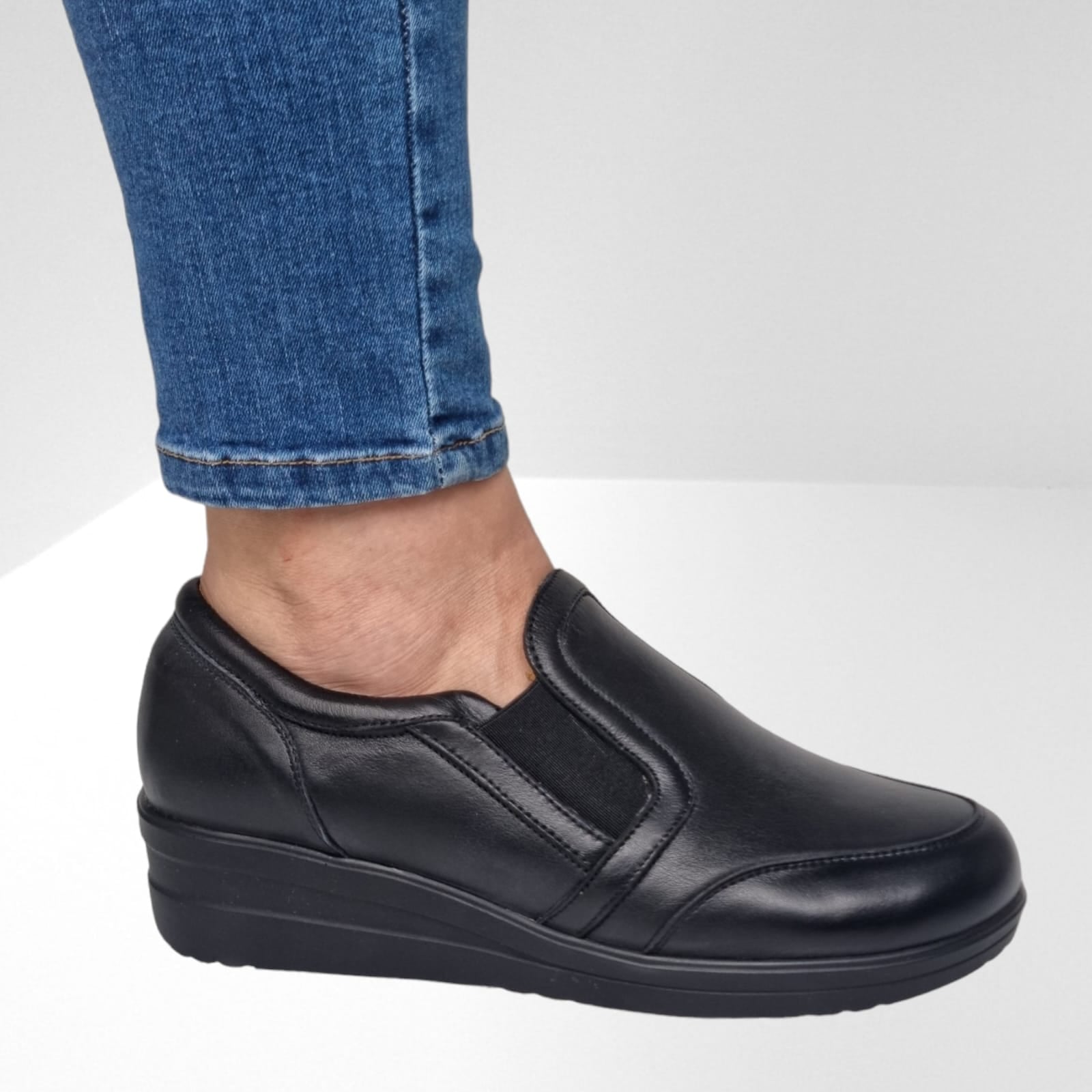 Pantofi Damă Casual Confort Din Piele Neagră 25234