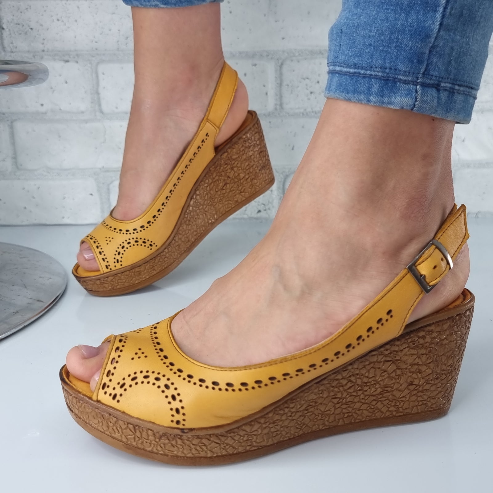 Sandale Damă Din Piele Naturală Galbenă 13585